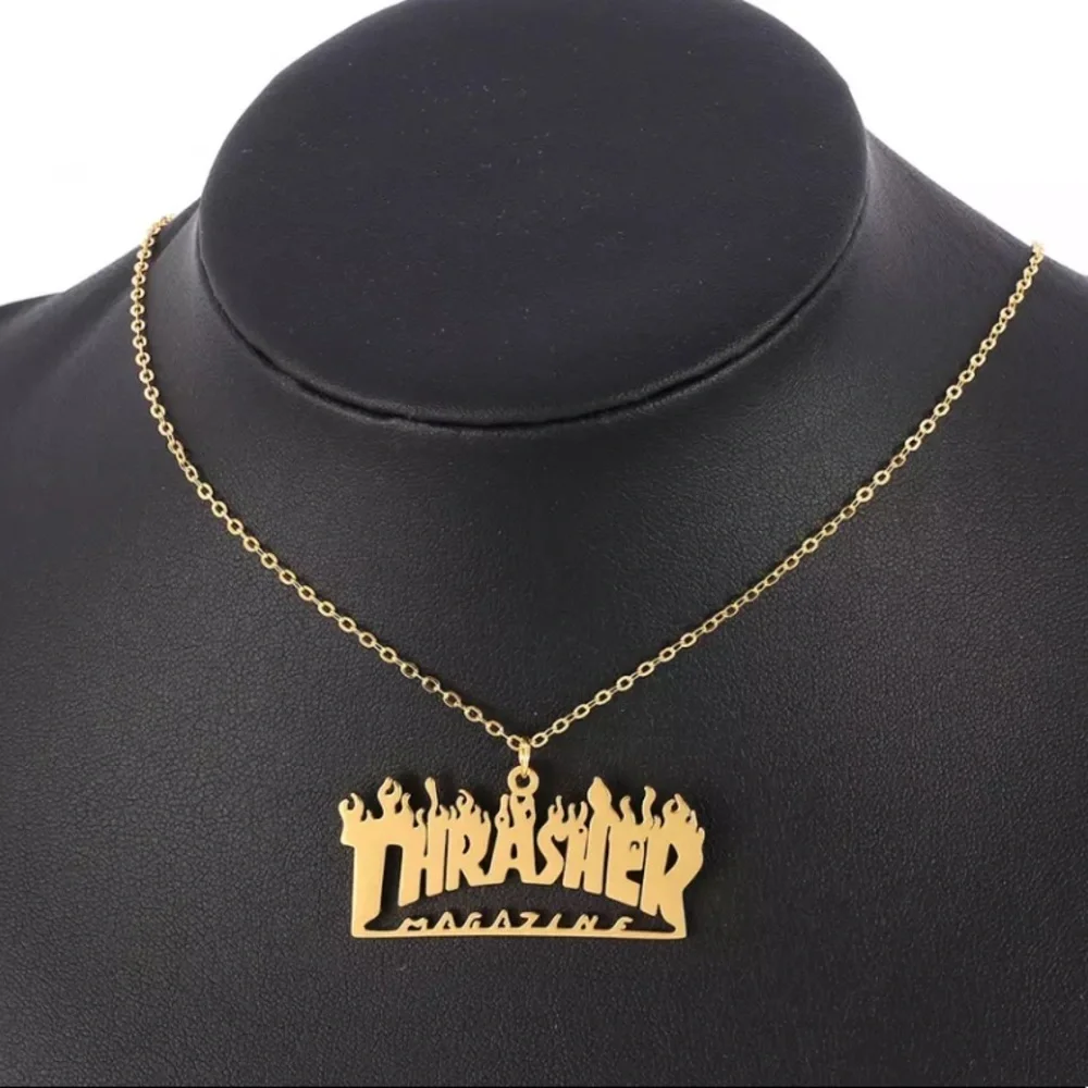 Thrasher logo necklace - Picture 4 of 5
